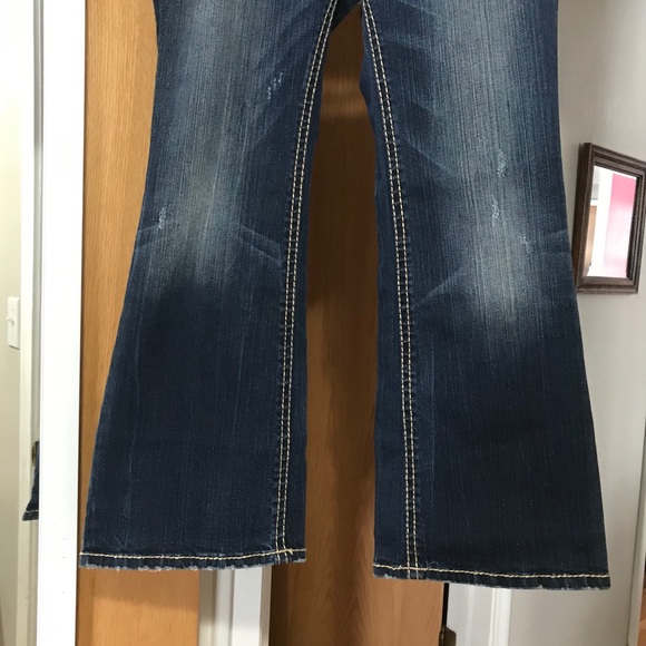 STRETCHY MEK JEANS 👖 - Picture 3 of 16